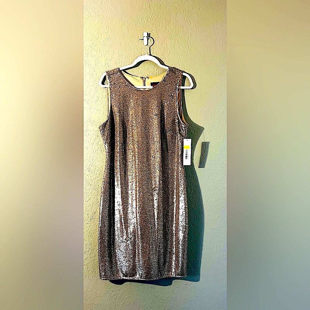 Vince Camuto SEQUIN SHIFT SHIMMER GOLD DRESS SIZE 14 NWT - Picture 1 of 6
